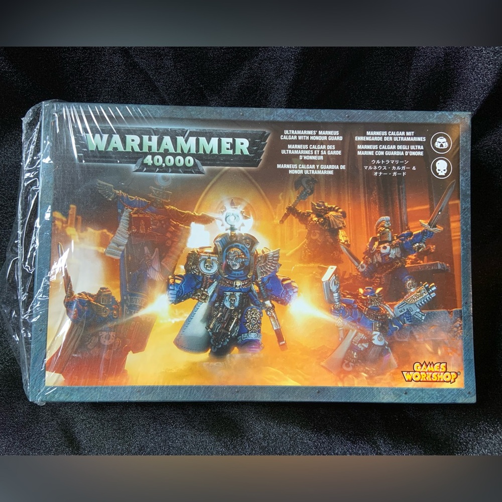 New and complete (opened) Vintage Warhammer 40000 Ultramarines’ set